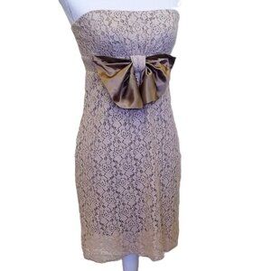 ALEXIA ADMOR dress S tan lace strapless EUC cocktail sexy cocktail